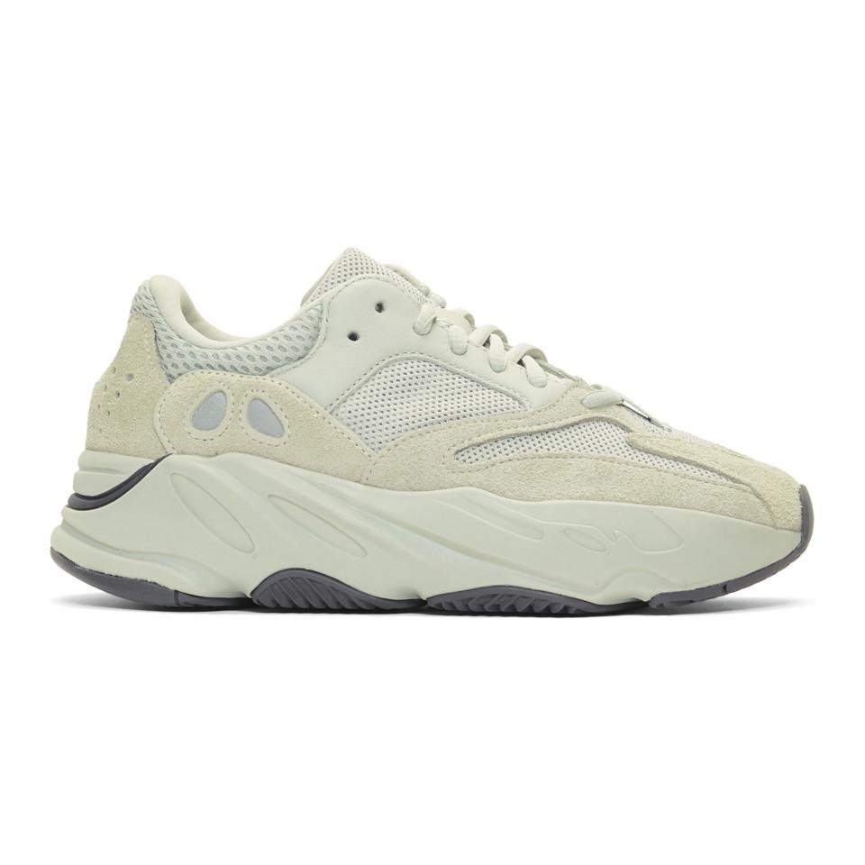 yeezy 700 beige