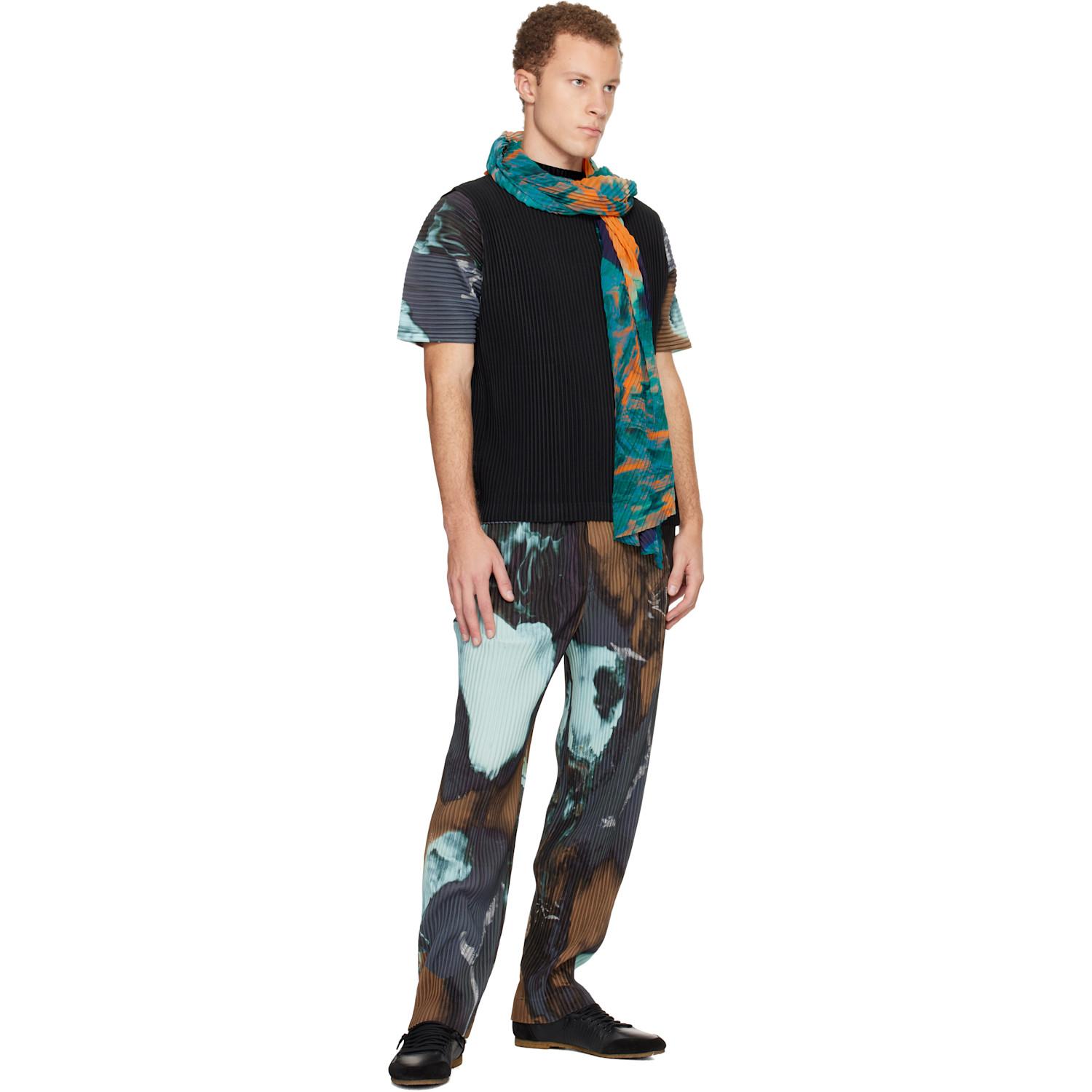 Homme Plissé Issey Miyake Agate Scarf in Blue for Men | Lyst