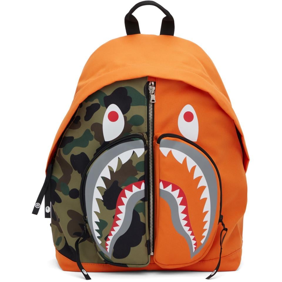 Ophef binnenkomst kloof A Bathing Ape Orange And Khaki Camo Shark Day Backpack for Men | Lyst
