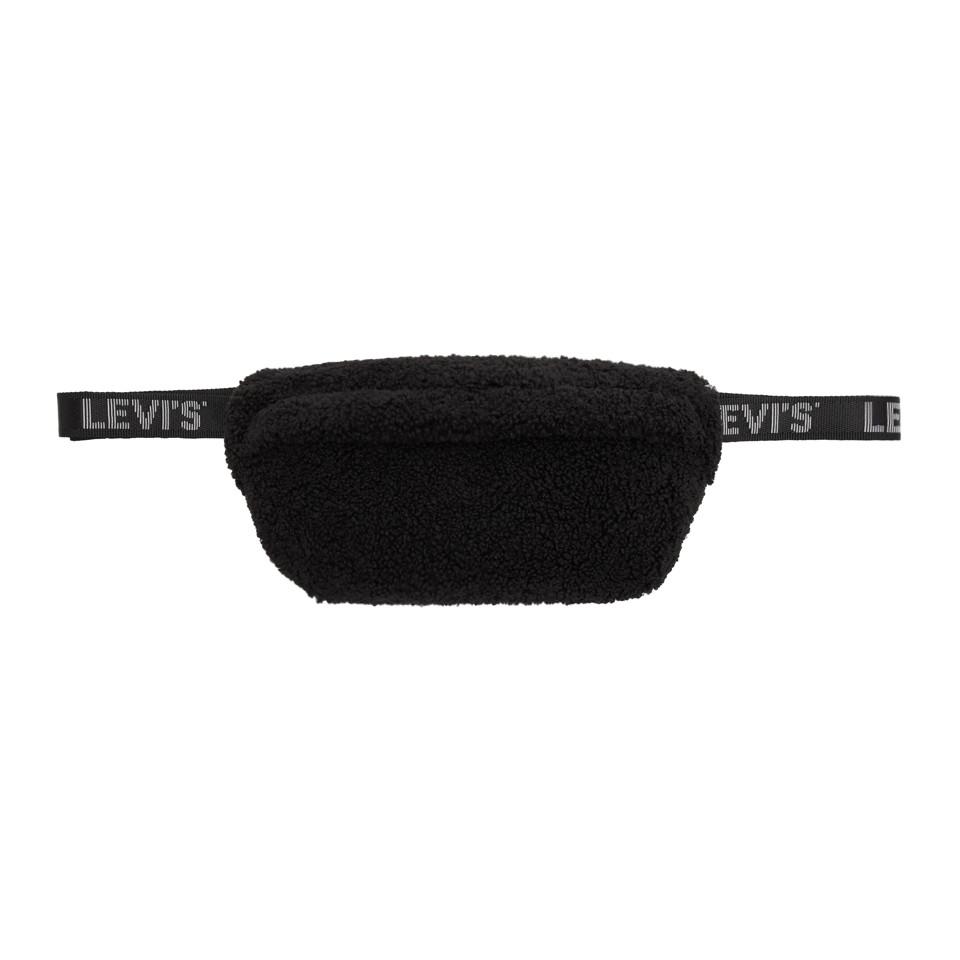 levi fanny pack