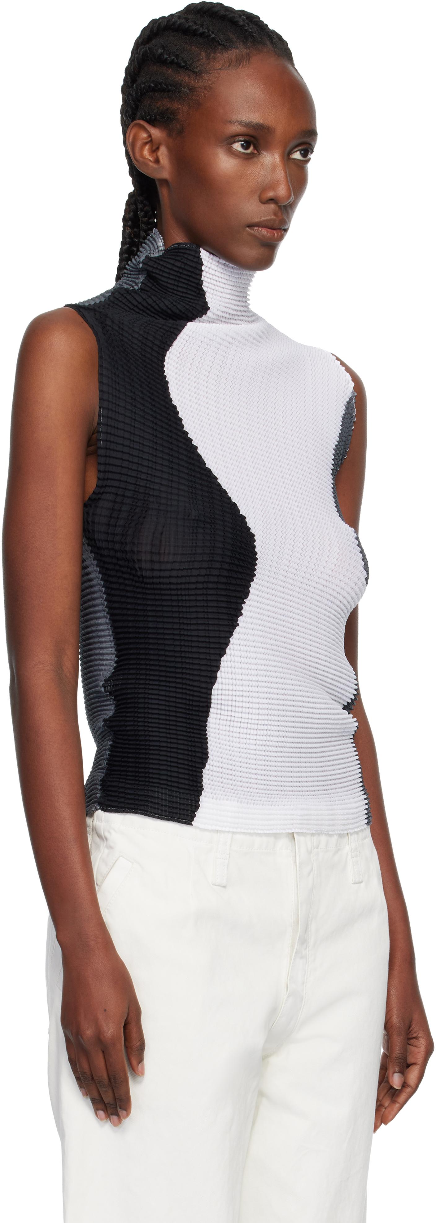 トップス ISSEY MIYAKE abstruct tint pleats 25AW Issey Miyake Abstract Tint Pleats Tank Top in Black | Lyst