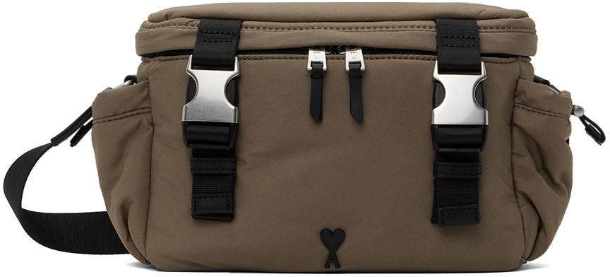 Ami Paris メンズ ブラック トープ Ami De Cœur メッセンジャーバッグ 