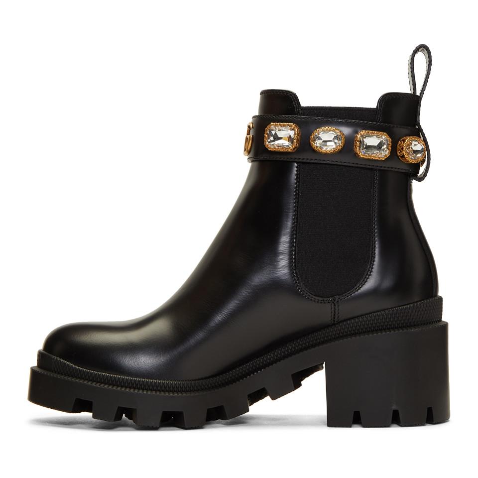 Gucci Leather Ankle Boot With Belt in Nero (Black) - Lyst