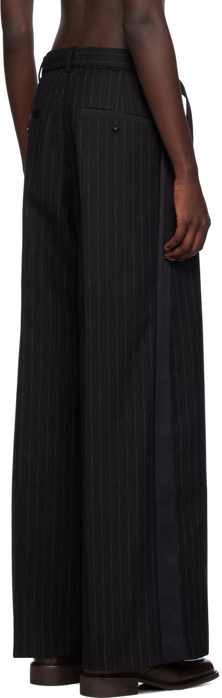 【関税込み】sacai ブラック チョークストライプ トラウザーズ Sacai チョークストライプ トラウザーズ ブラック | Lyst