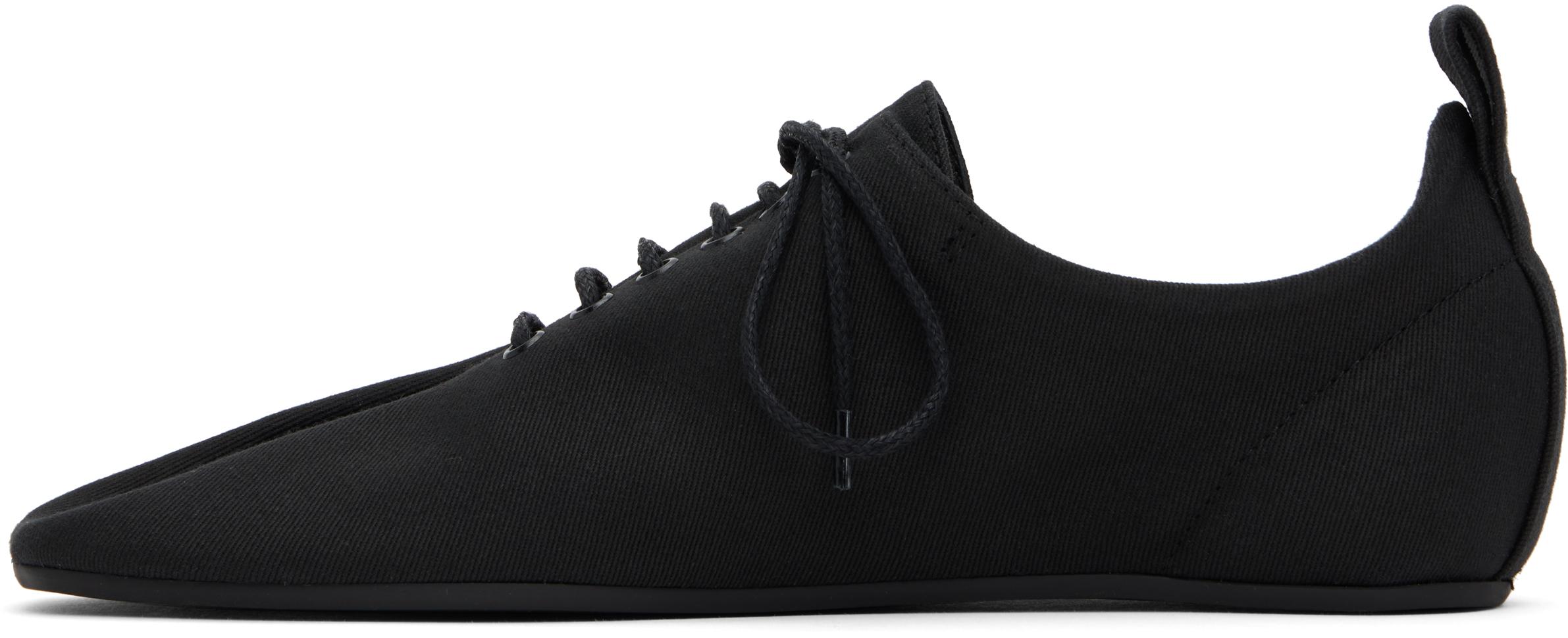 【関税込み】TOTEME ブラック Elastic-Back レザー ローファー TOTEME: Black Elastic-Back Leather Loafers | SSENSE