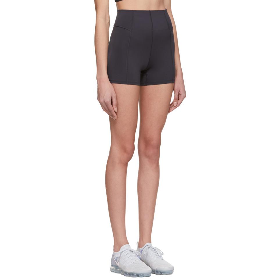 nike vinyasa dry shorts