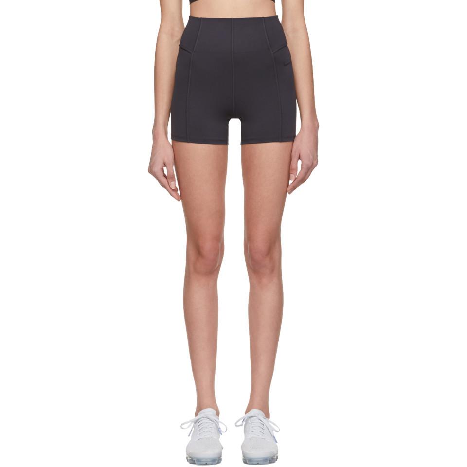 nike vinyasa dry shorts