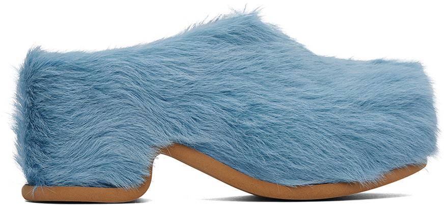 Dries Van Noten ブルー フェイクファー クロッグ ブルー | Lyst