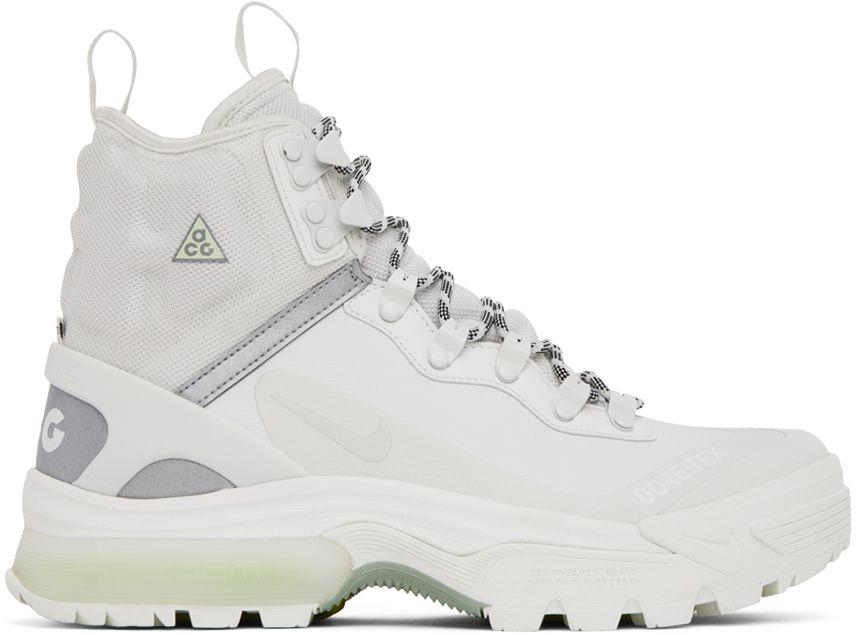 acg boots white
