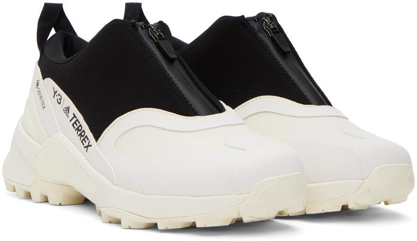 Y-3 メンズ ブラック＆オフホワイト Terrex Swift R3 Gtx スニーカー 