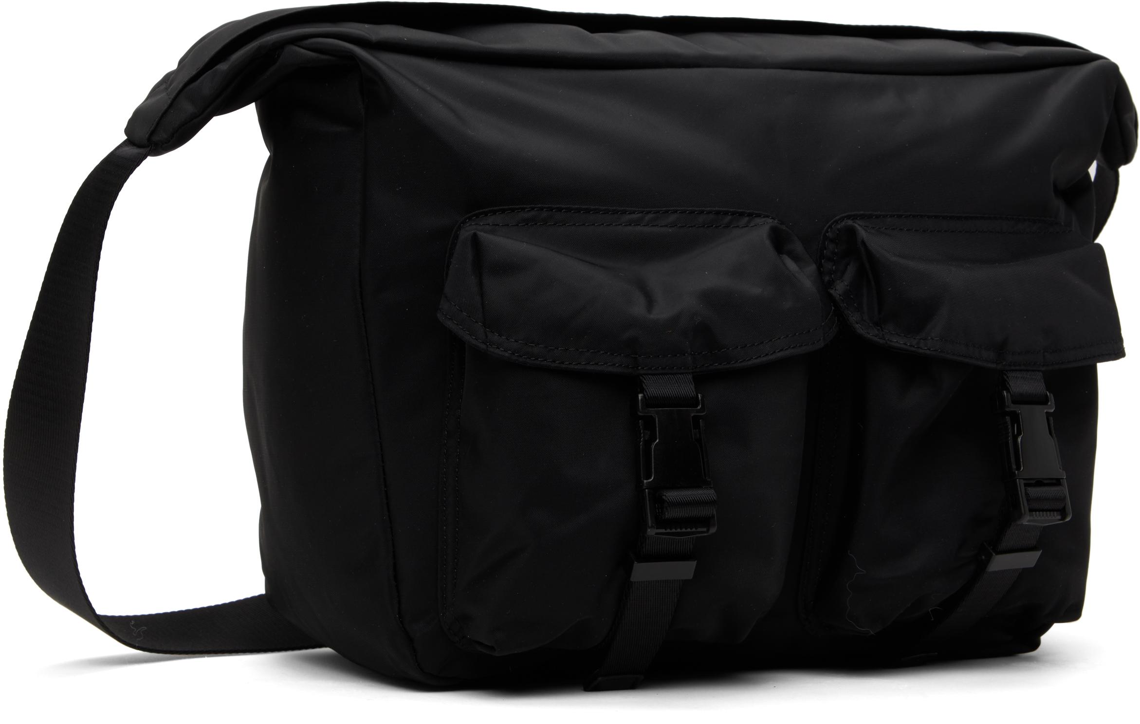 【関税込み】Juun.J ブラック ナイロン スリングバッグ Baggu - バグー・ラージナイロン・スリング・ショルダーバッグ