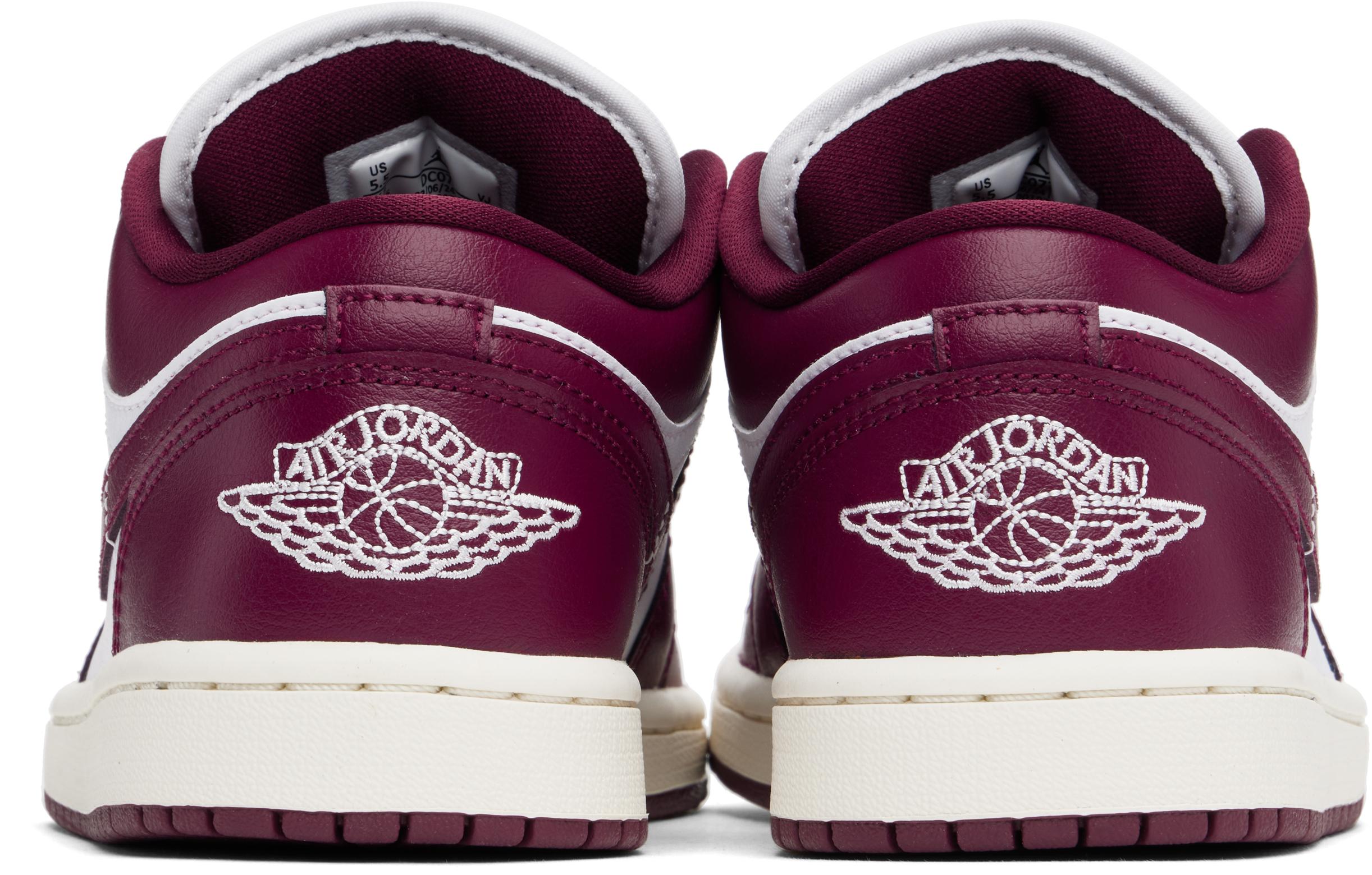 Nike レディース ブラック ホワイト&バーガンディ Air Jordan 1 Low  