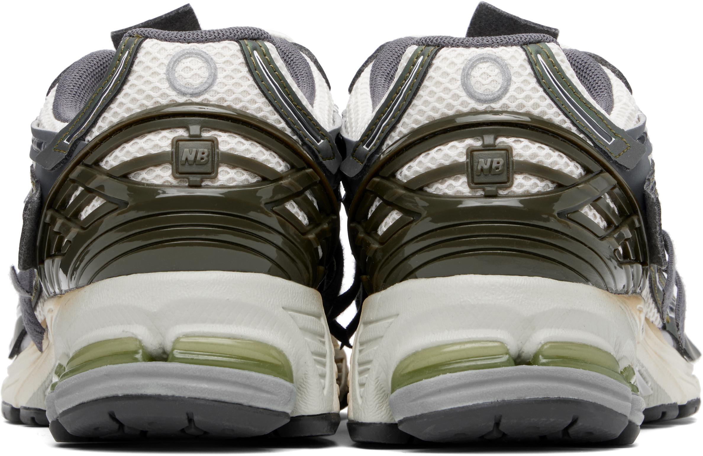 New Balance オフホワイト＆グリーン 1906A スニーカー ブラック