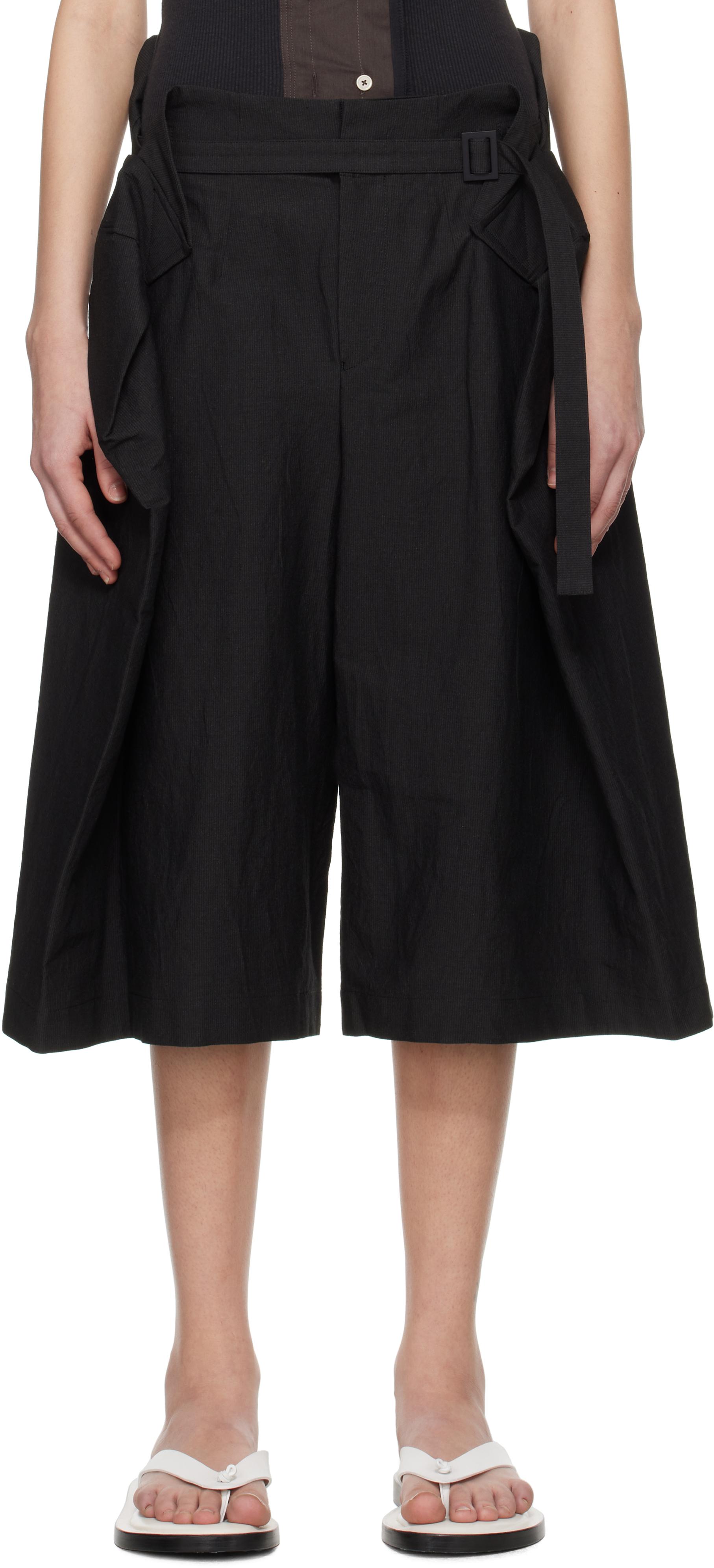 ショートパンツ ISSEY MIYAKE Women Shorts  Burmudas IM56KF85615 Black HP51JF159-m-01_grande.jpg?v=