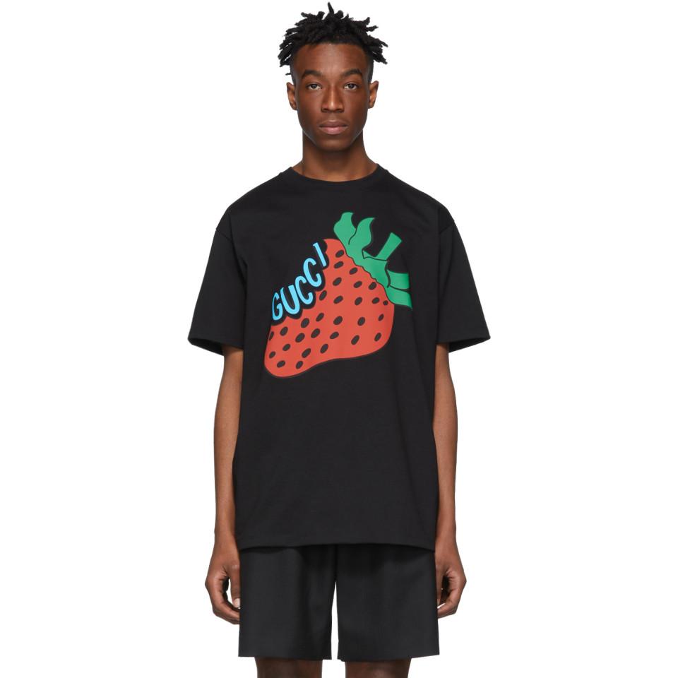 Gucci Black Strawberry T-shirt for Men | Lyst