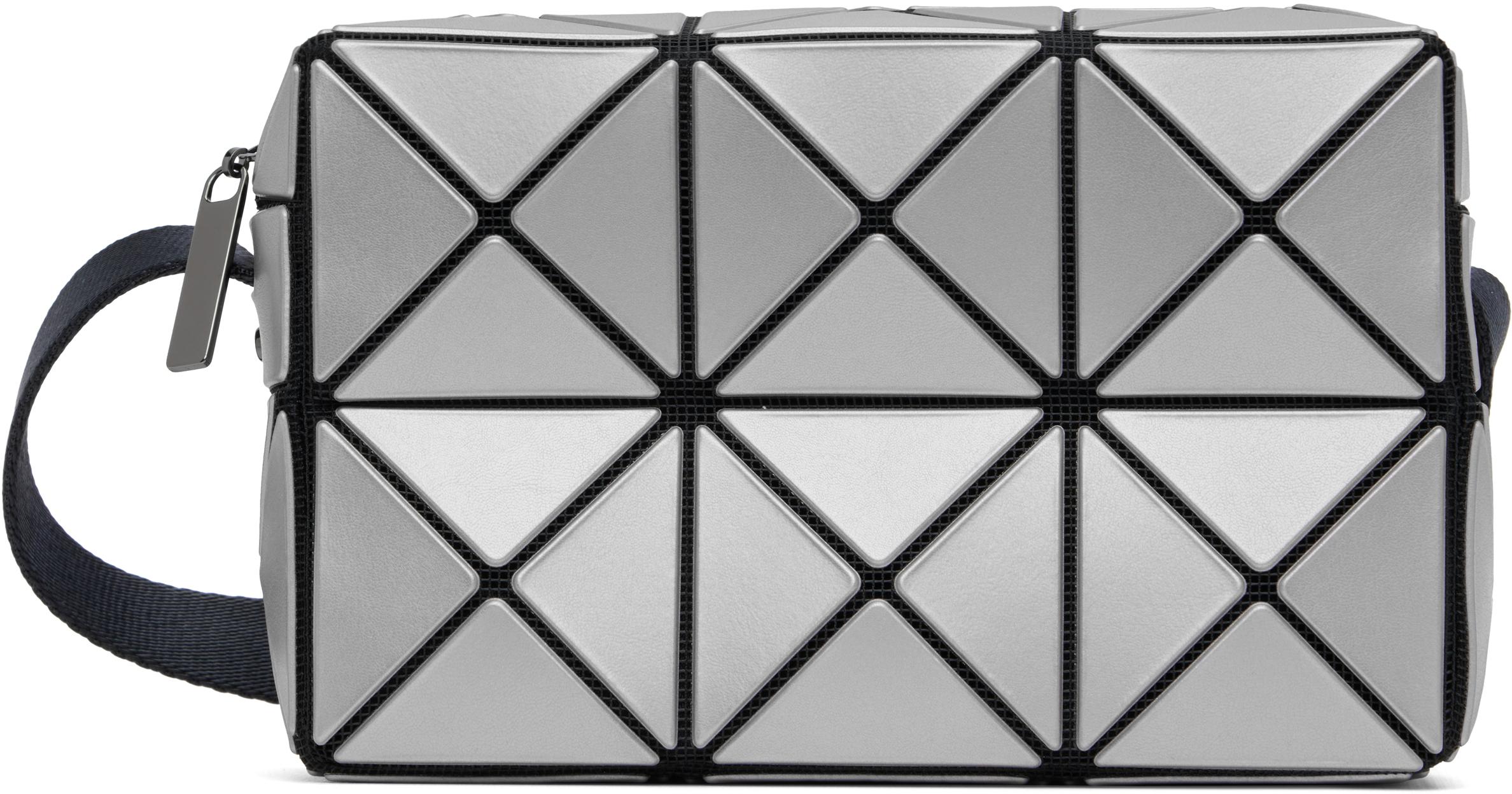 希少色 BAOBAO ISSEY MIYAKE バッグ 幾何学模様 シルバー Issey Miyake Bags for Women | Online Sale up to 27% off | Lyst