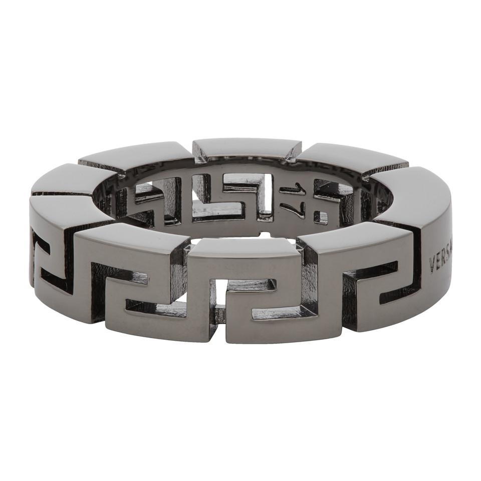 Versace Silver Meander Ring in Metallic for Men | Lyst