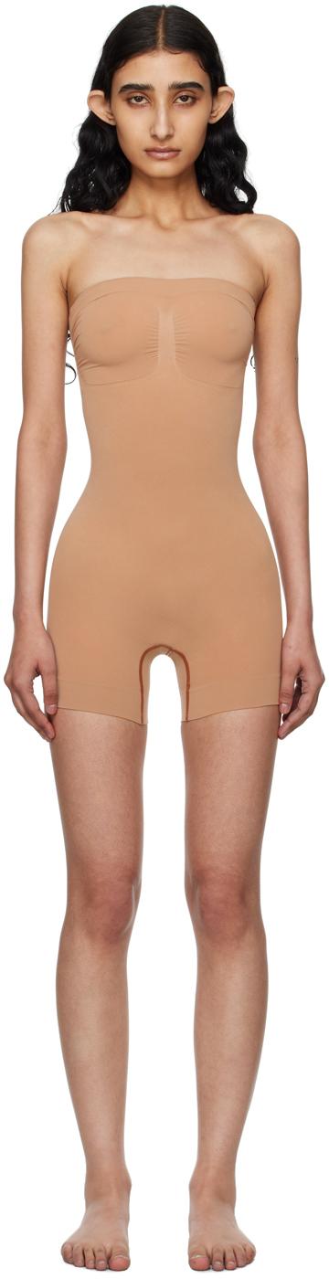 skims-Sienna-Tan-Seamless-