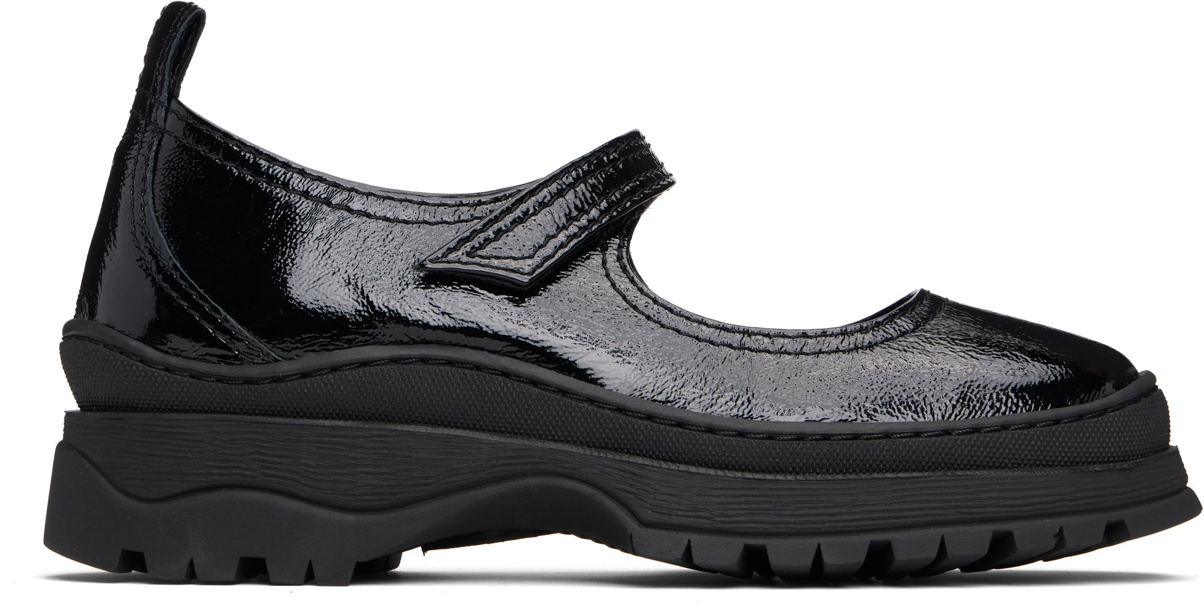 nicole-saldana-Black-Nadia-20-