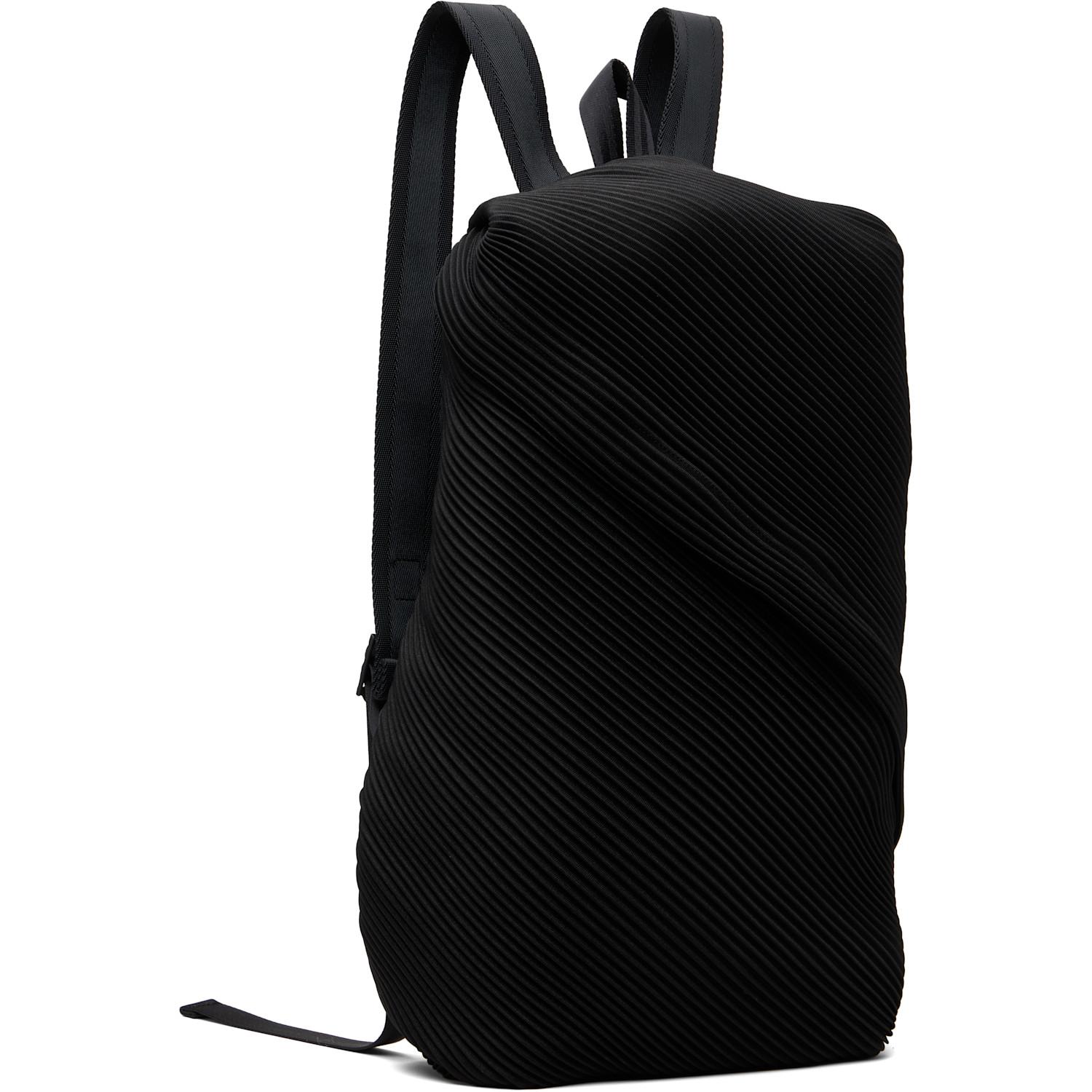 Pleats Please Issey Miyake Bias Pleats Backpack in Black | Lyst