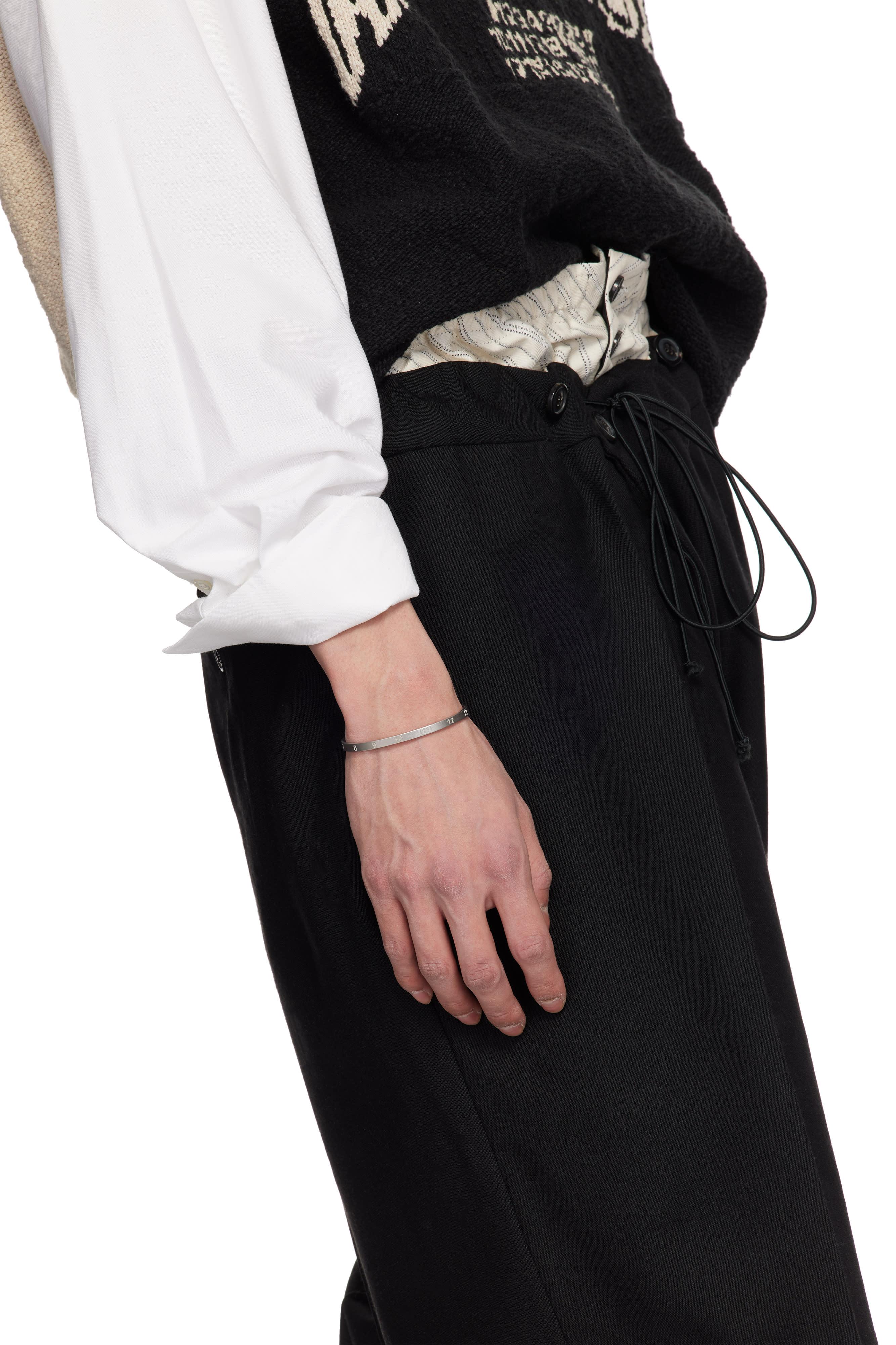 ブレスレット Maison Margiela SS25 Logo bracelet (SM1UY0081SV0158 951) Silver Bracelet with logo Maison Margiela