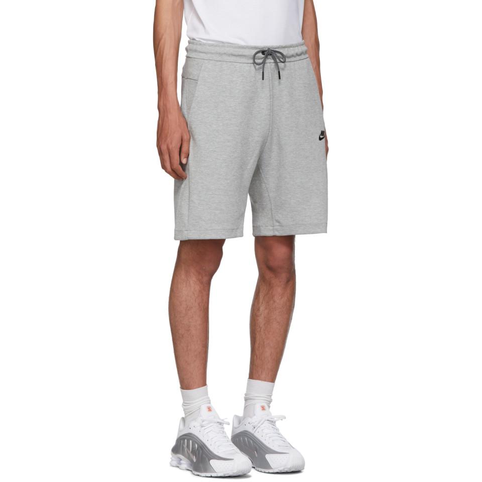 Nike Grey Tech Fleece Shorts in Grey 