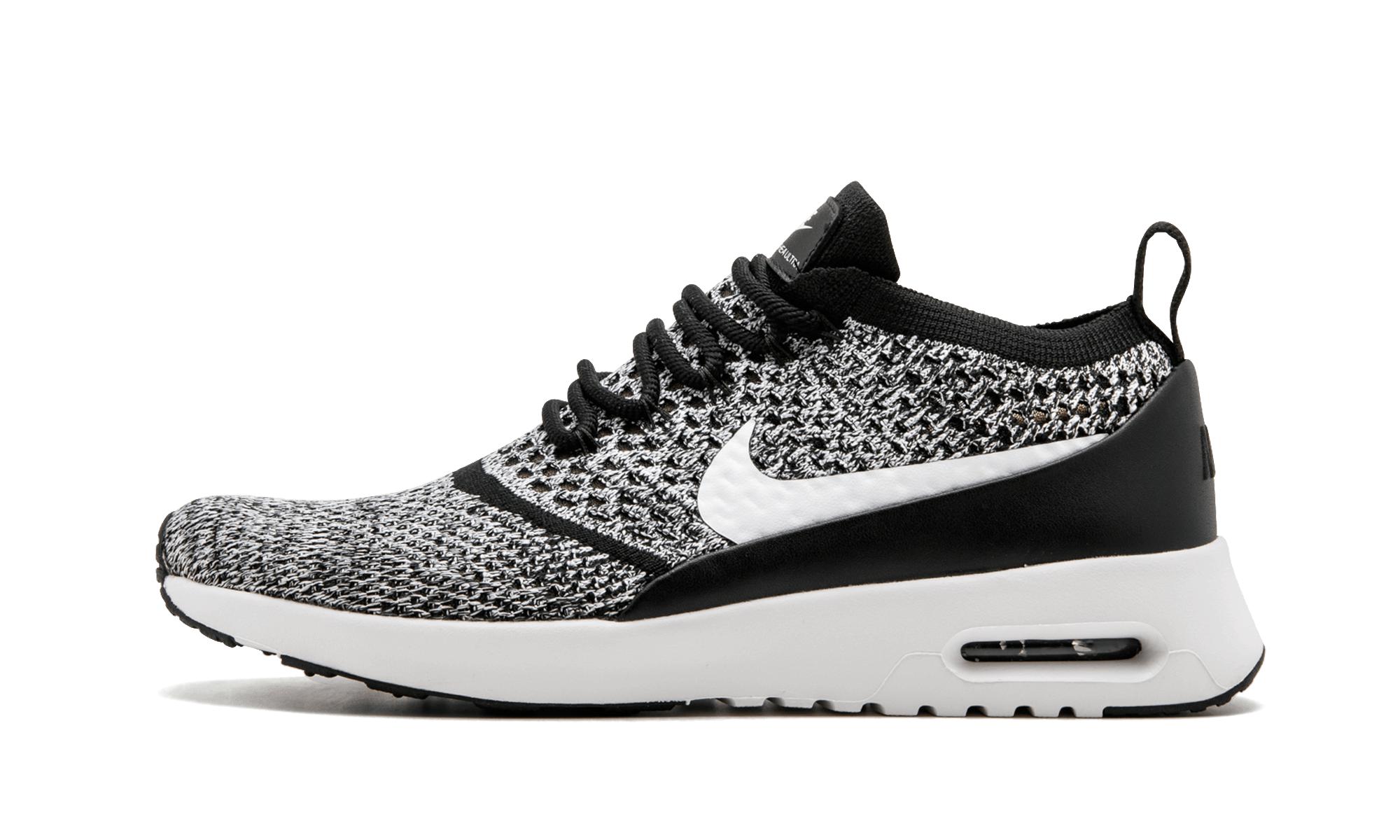 Nike Air Max Thea Ultra Flyknit Trainers in Black - Lyst
