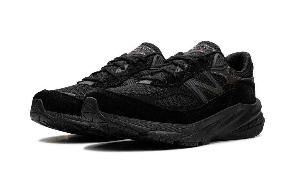 new-balance-Black-990-V6-