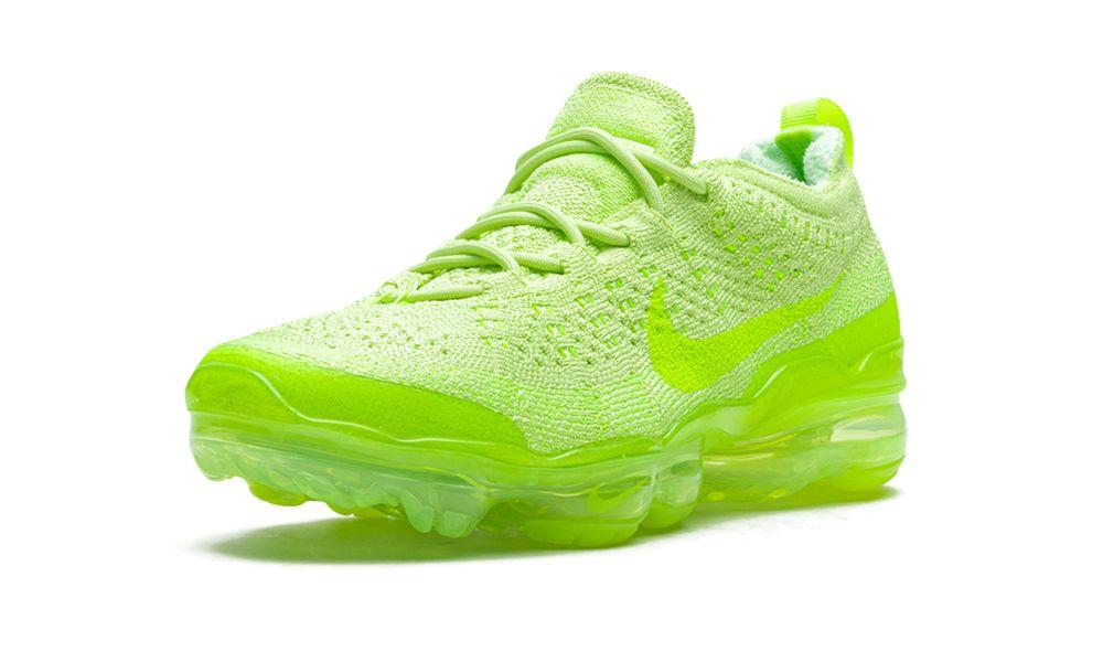 nike vapormax neon green