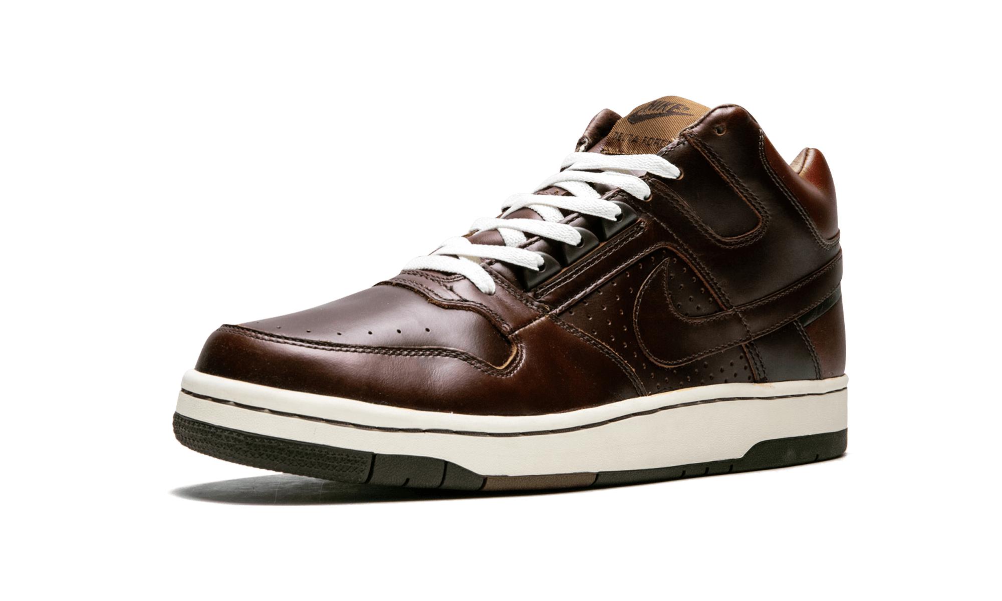 nike delta force brown