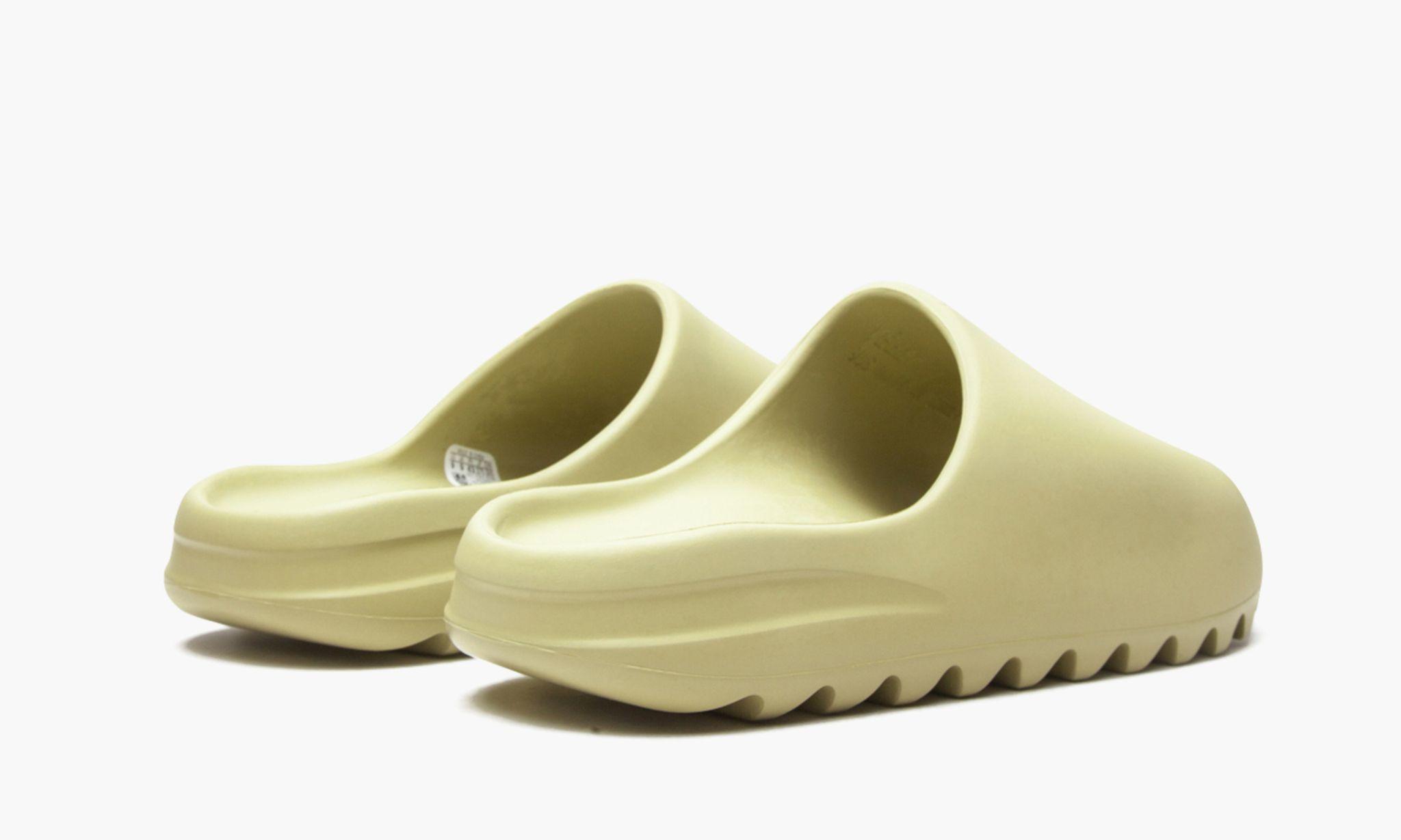 retail price yeezy slides