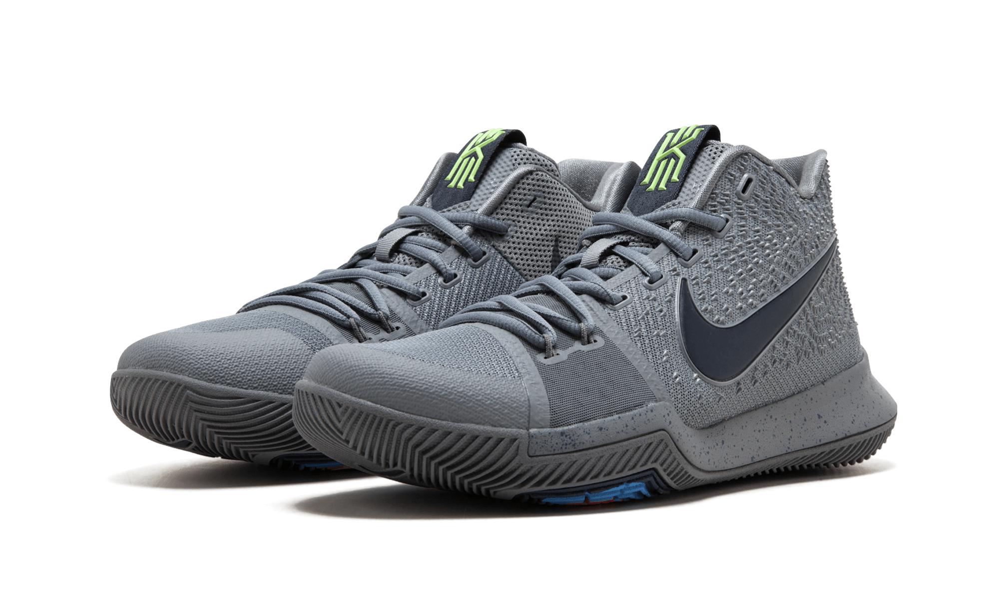 kyrie irving shoes silver