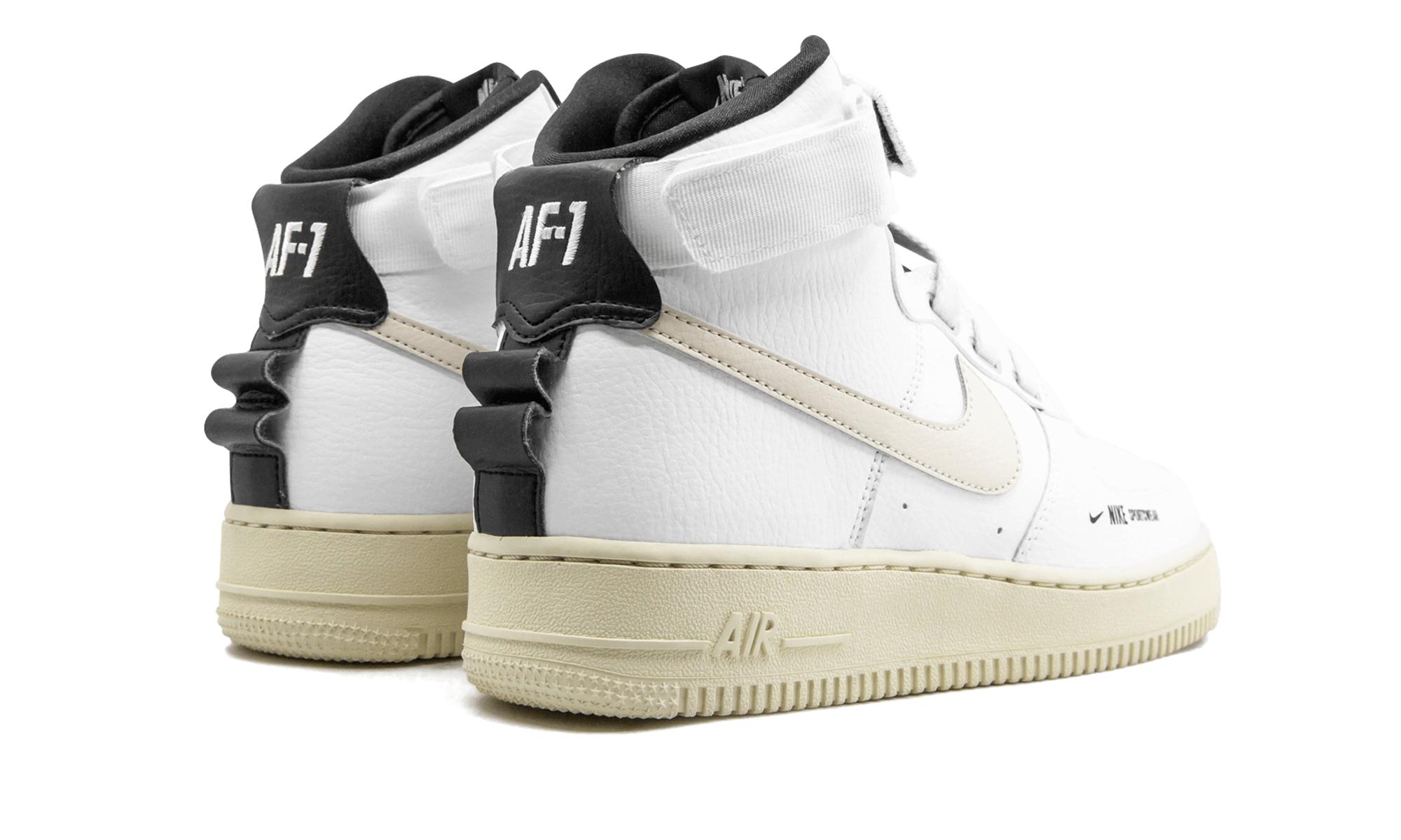 w af1 hi ut