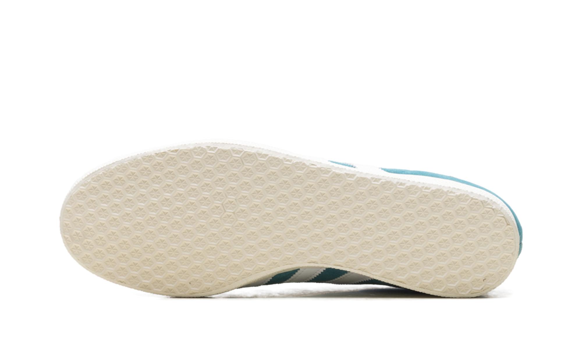 adidas gazelle silver green womens Gazelle Indoor