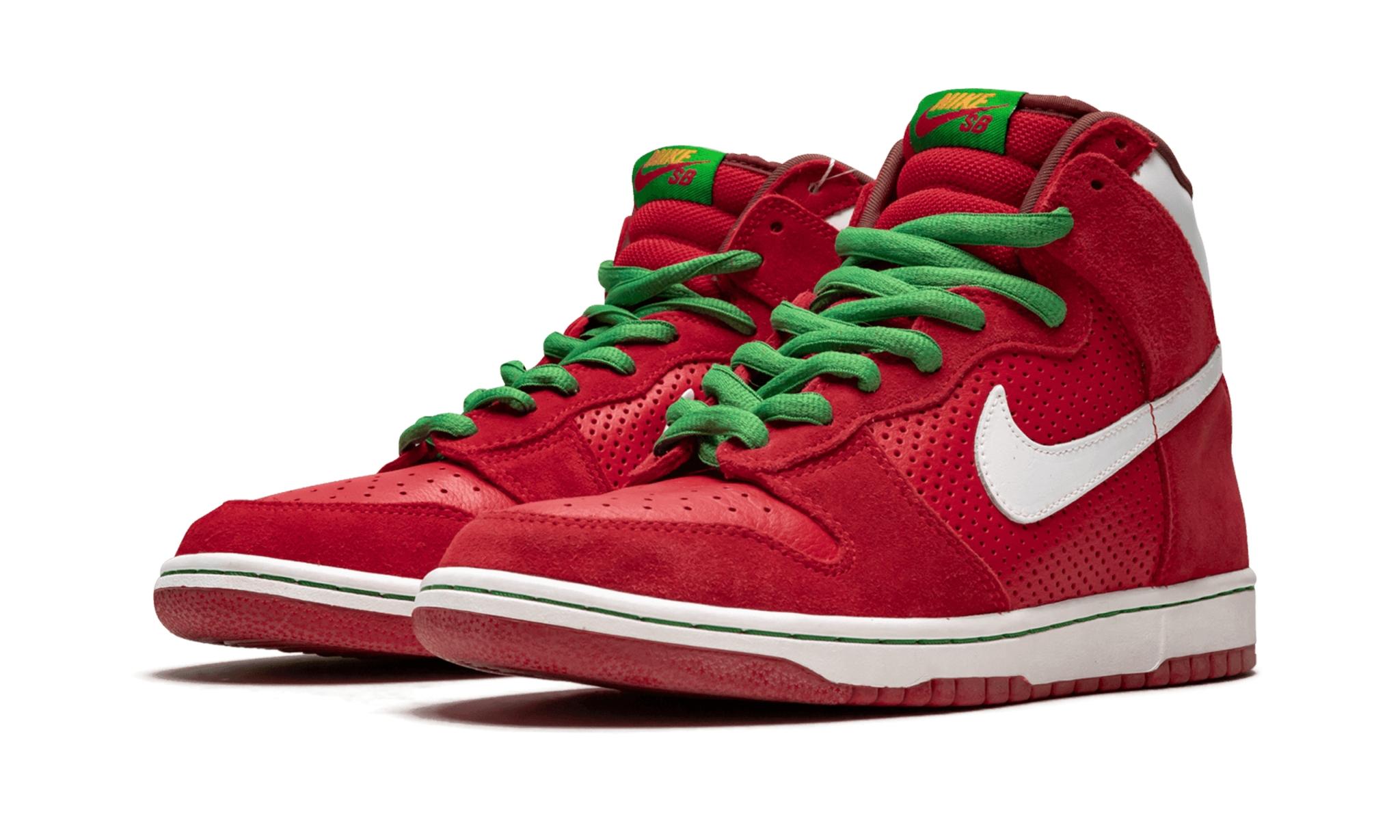 Nike Sb Dunk High Pro "big Gulp" Shoes in Red for Men | Lyst UK