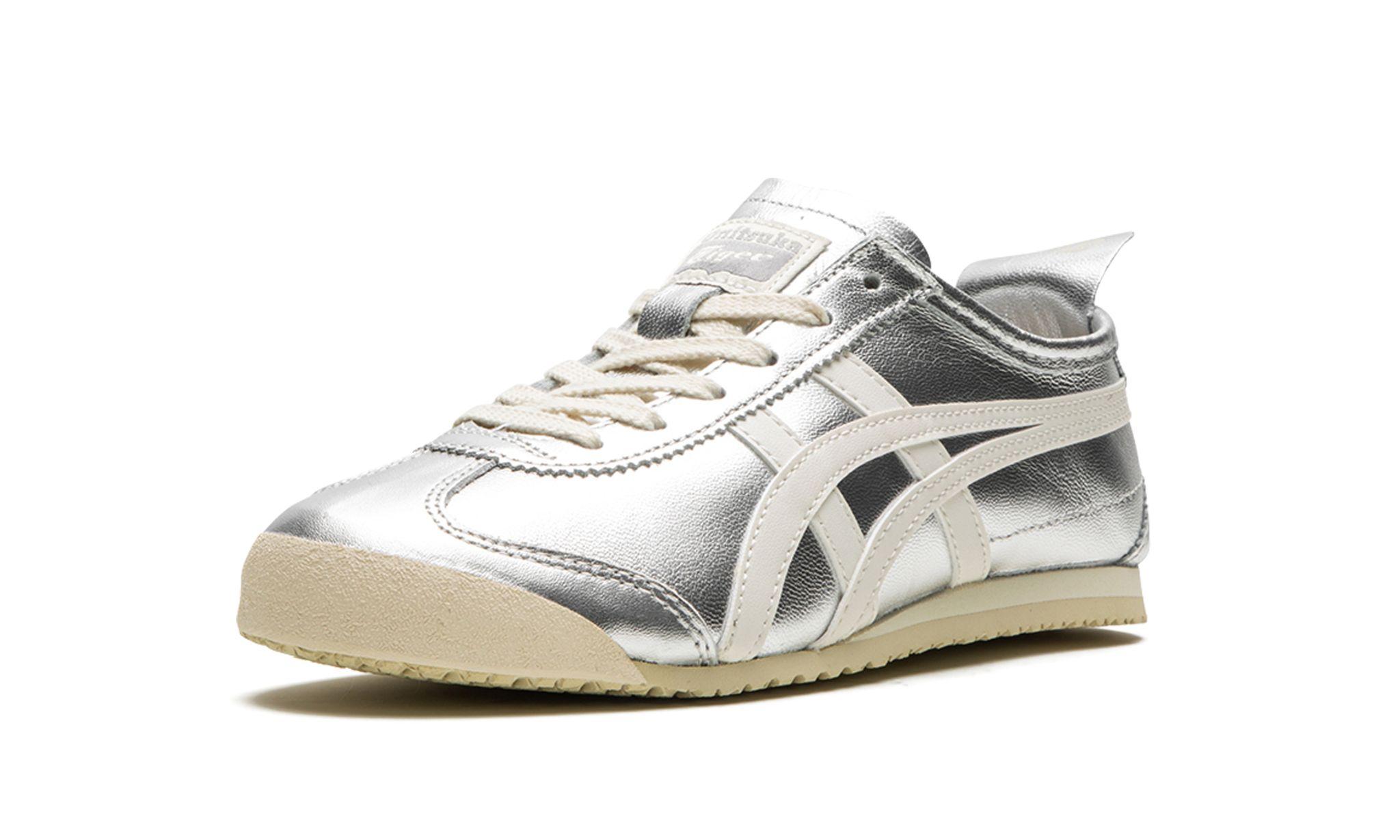 on it suka tiger shoes