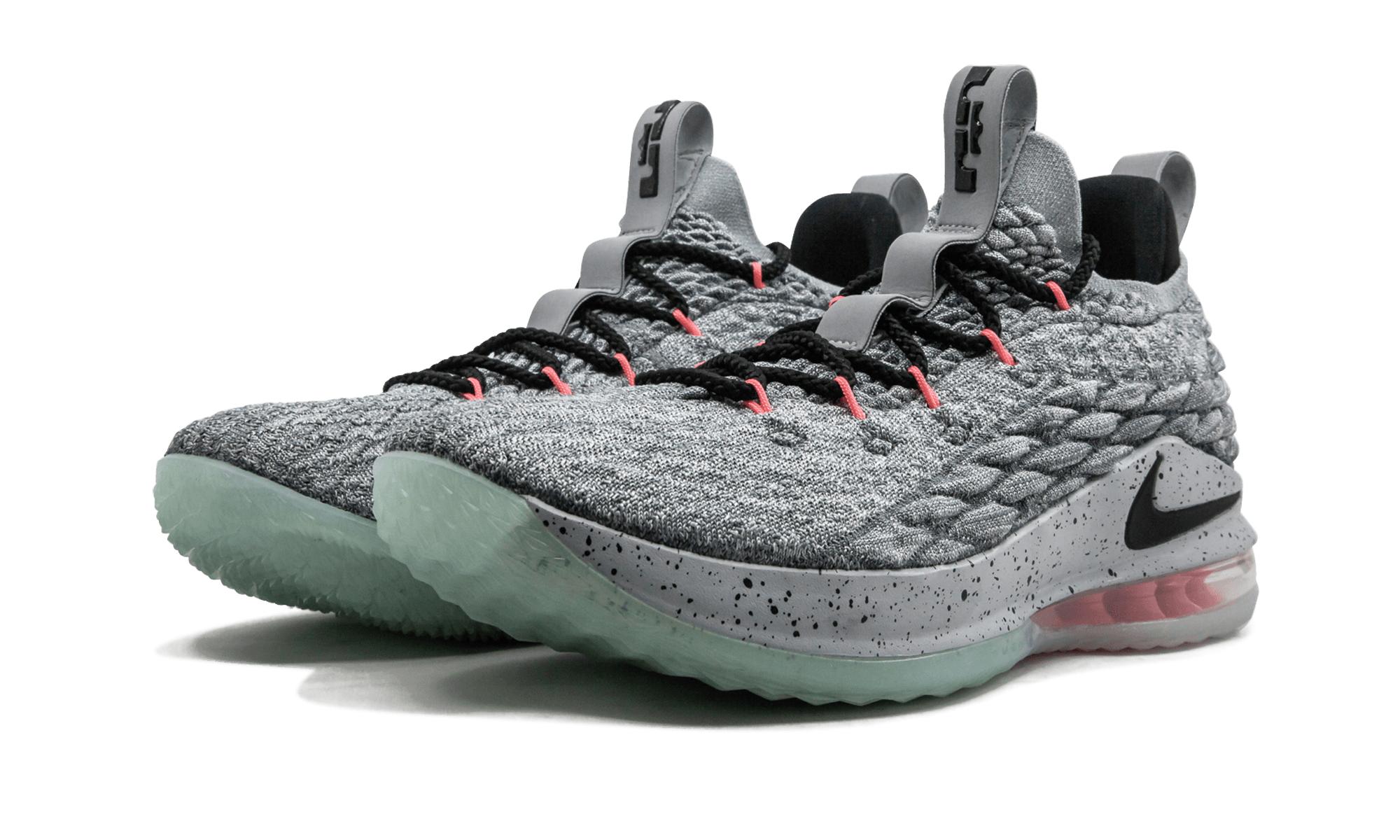 lebron 15 grey low