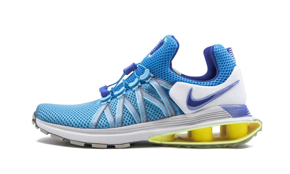 nike womens shox gravity