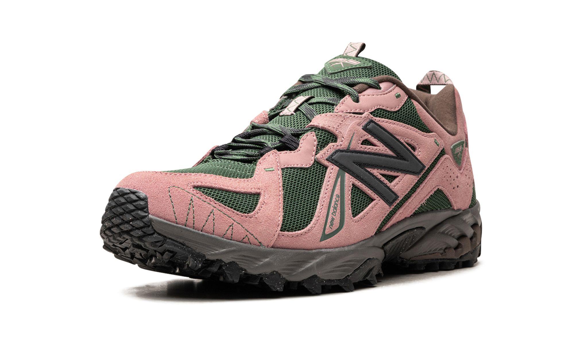 New Balance 610t pink Moon in Black Lyst UK