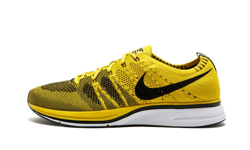 nike flyknit mens yellow