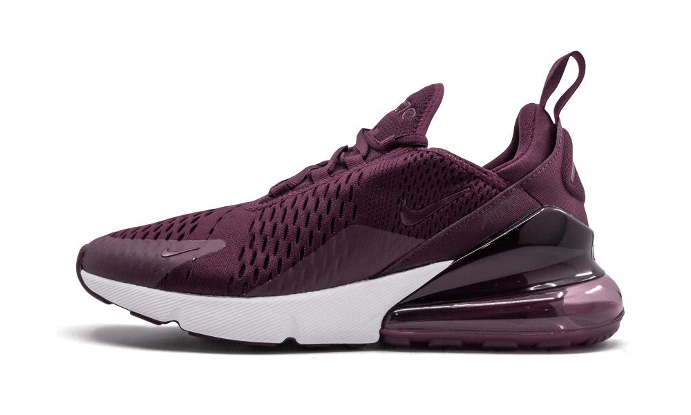 Nike Womens Air Max 270 - Size 8w in 