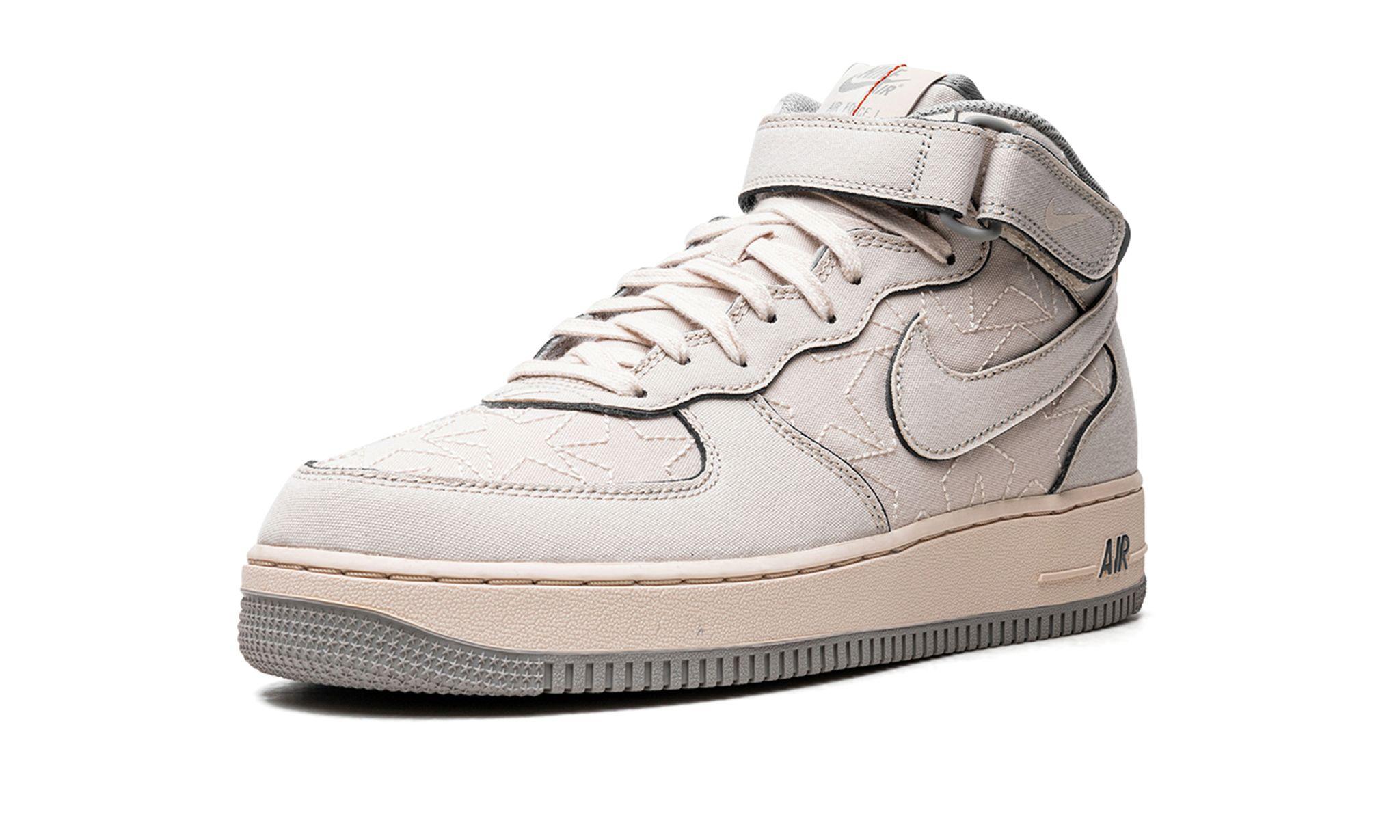 Nike Air Force 1 '07 LV8 1 USA - Stadium Goods