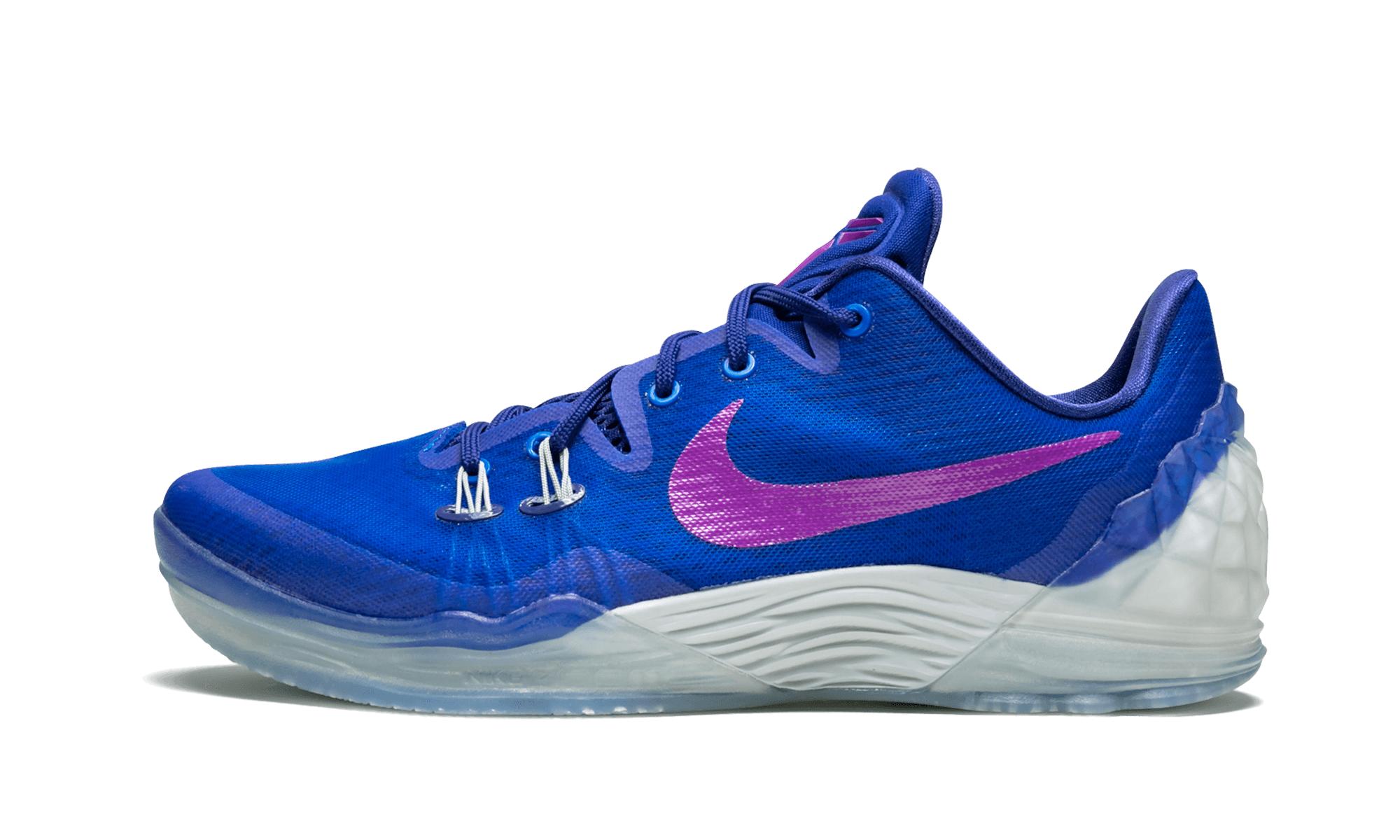 nike Zoom Kobe Venom Bruin