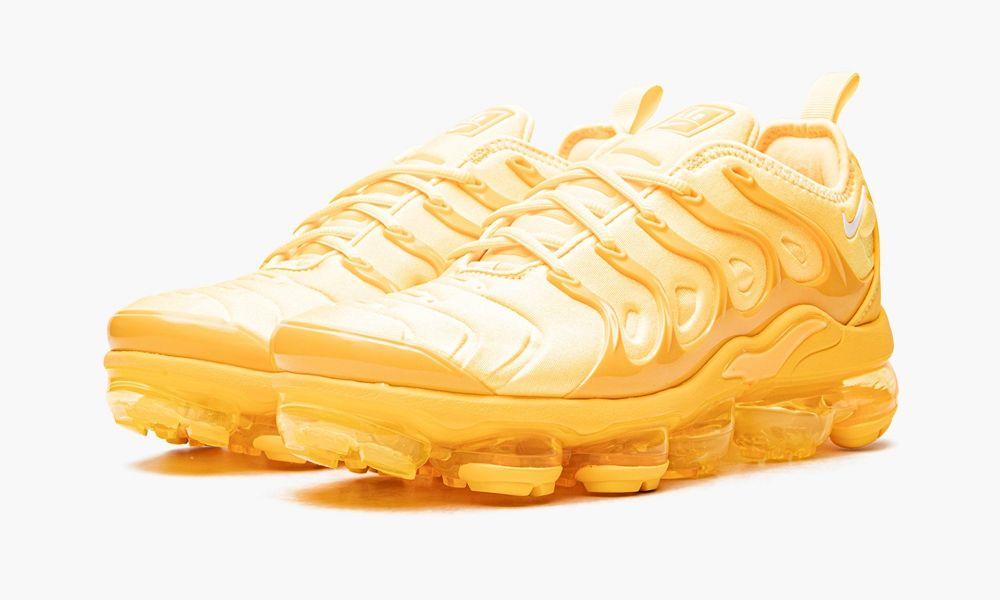 womens yellow vapormax plus