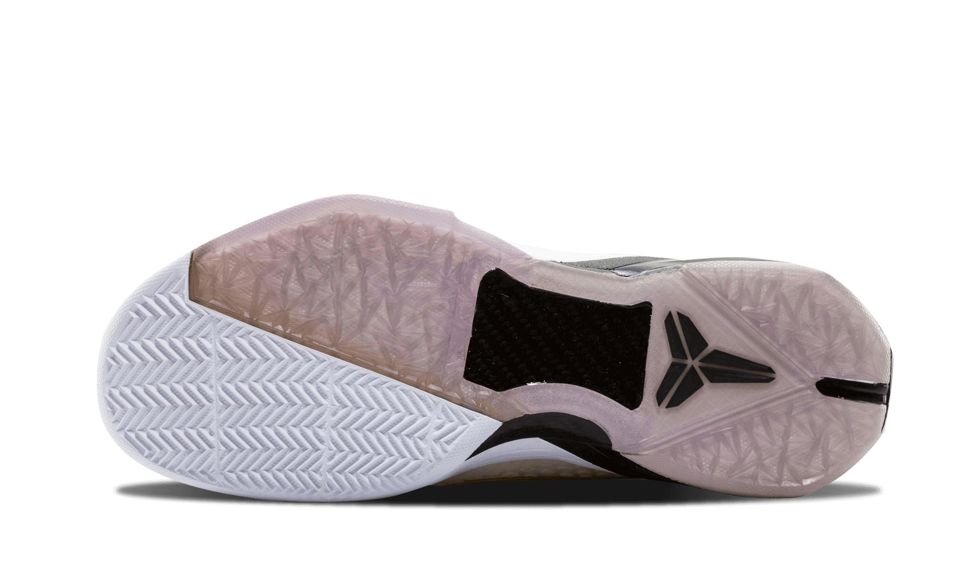 nike zoom kobe VII Beige