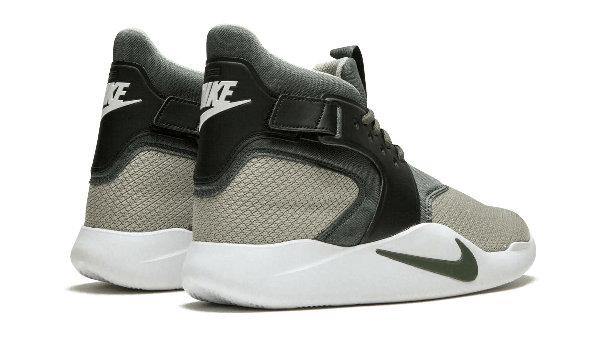 nike incursion basketball shoes