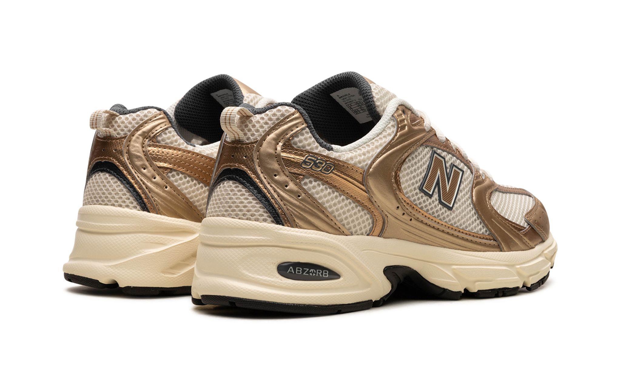 New balance cheap abzorb black gold