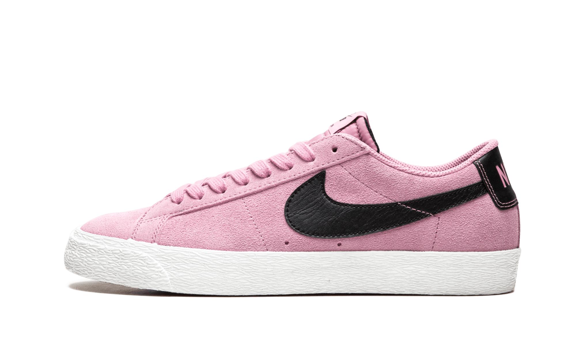 nike blazer low mens pink