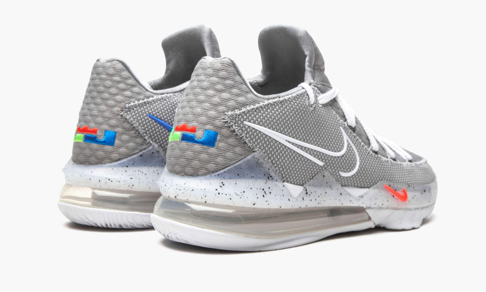 Nike Rubber Lebron 17 Low "particle Grey" Shoes in Gray for Men | Lyst