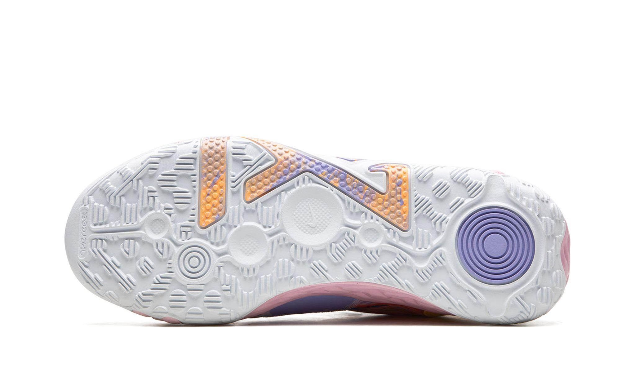Spongebob nike hotsell shoes 219